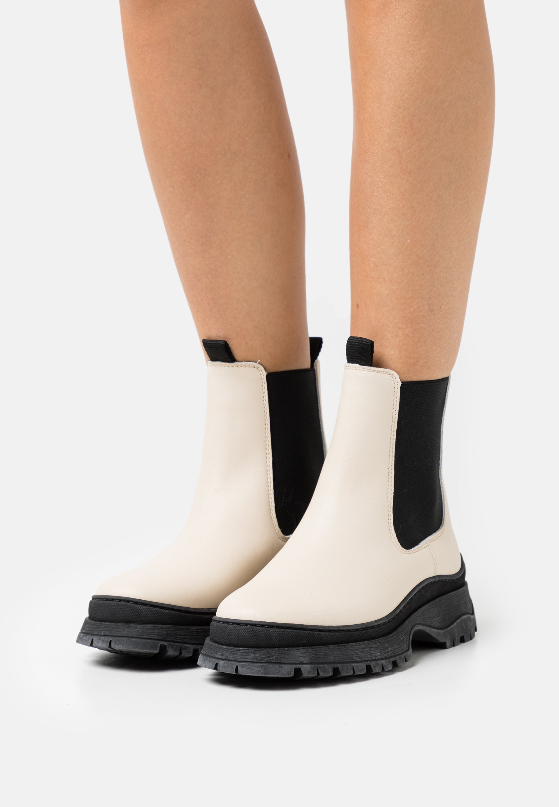 Vero Moda VMBELL BOOT - Botines con plataforma - white/crema - Zalando.es