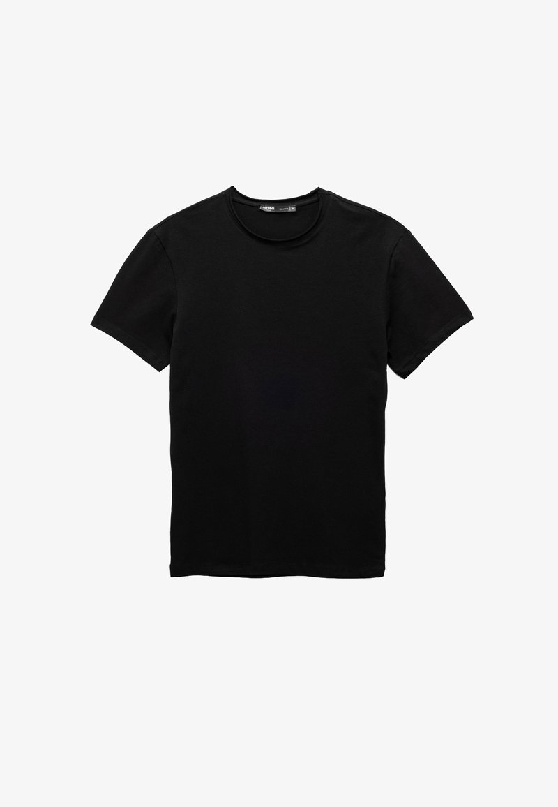 Zwarte katoenen T-shirt met korte mouwen, ronde hals en een gladde textuur. Geen patronen of afbeeldingen zichtbaar. Standaard pasvorm ontwerp.