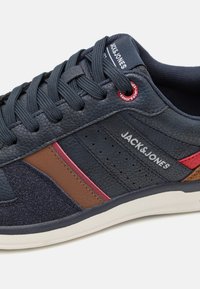 Jack & Jones JFWBARON COMBO - Tenisice - navy