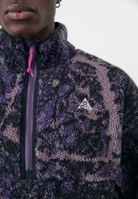 Nike ACG TFADV WNDPF - Forro polar - dark raisin/black/black/summit white