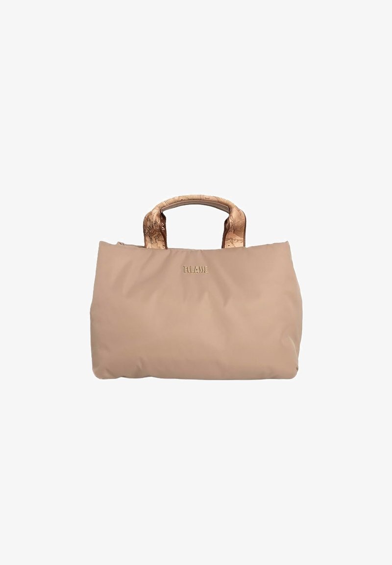 Borsa tote beige con una texture morbida, dotata di manici simili al sughero e nome del marchio impresso. Design minimalista, spaziosa con una forma rettangolare.