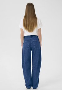 InWear NAAVA BARREL - Jeans Relaxed Fit - medium vintage