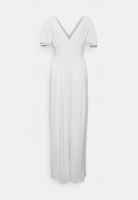 Valkoinen maxi-mekko syvällä V-pääntiellä, lyhyillä leijailevilla hihoilla ja kapealla vyöt äröllä. Valmistettu pehmeästä, virtaavasta kankaasta, jossa on sileä tekstuuri.