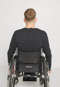 Pier One Μπλούζα με μακριά μανίκια - black