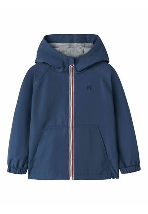 Granatowa dziecięca kurtka z kapturem, z przednim zamkiem błyskawicznym, bocznymi kieszeniami, elastycznymi mankietami i jasnoszarym wnętrzem.