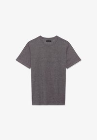 Niewybrane, prism pink