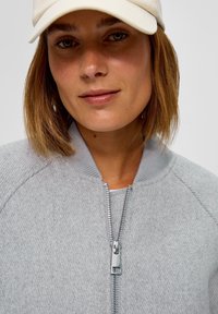 s.Oliver Strickjacke - grau meliert