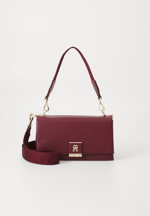 CROSSOVER - Sac à main - deep rouge