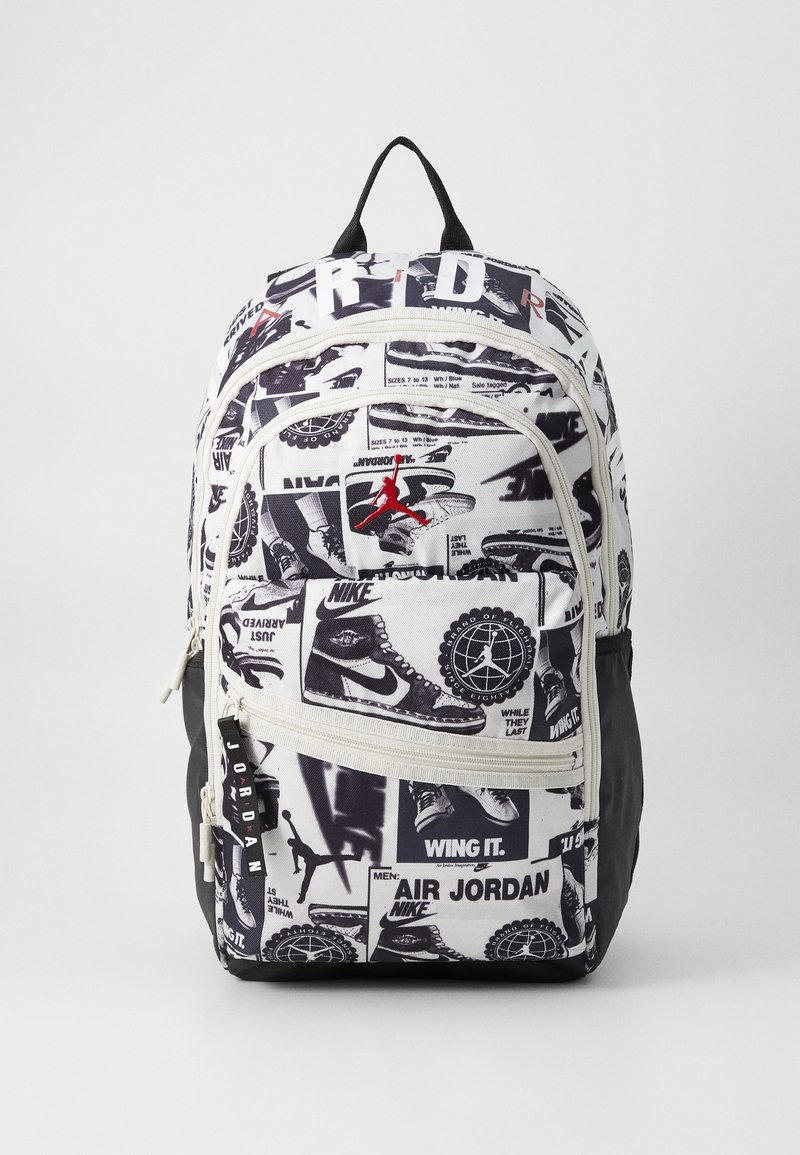 Jordan AIR PATROL BACKPACK - Malý batoh  - light orewood brn