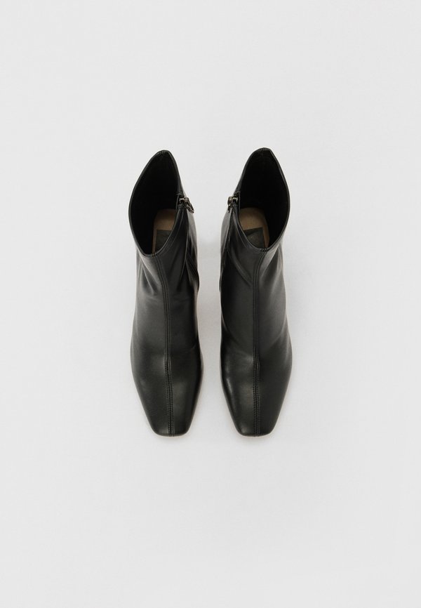 GLAMOR H2O - Classic ankle boots2