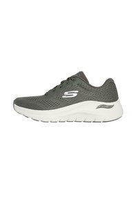 Zapatillas deportivas de malla gris con una suela blanca acolchada y una suela exterior negra. Las características incluyen un diseño de cordones y un logotipo destacado en el lateral.