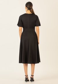 Apart MIDI - Cocktailkleid/festliches Kleid - schwarz