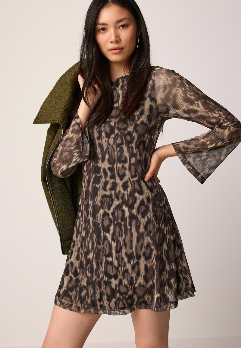 Next REGULAR FIT - Hverdagskjole - leopard print