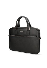 Borsa per laptop nera con finitura texture, maniglie superiori doppie, tasca frontale con zip e dettagli in metallo argentato. Forma rettangolare con bordi lisci.