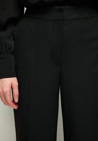 adL WIDE LEG  - Broek - black