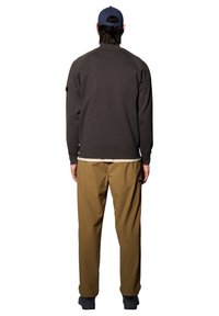 HALO Stickad tröja - black