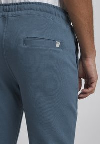 Blend BHSWEATPANTS SLIM FIT - Træningsbukser - bluestone