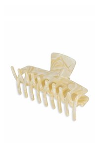 Klemhaarklip in romig geel met een gemarmerde textuur. Beschikt over een brede bovenkant en tien gebogen, flexibele tanden voor een veilige styling.