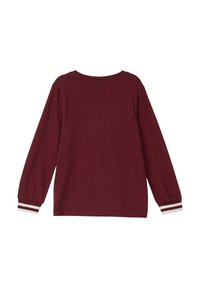 Bordeaux langemouwen shirt van katoen, met witte en gestreepte accenten op de manchetten. Glad textuur en ronde halslijn. Achteraanzicht.