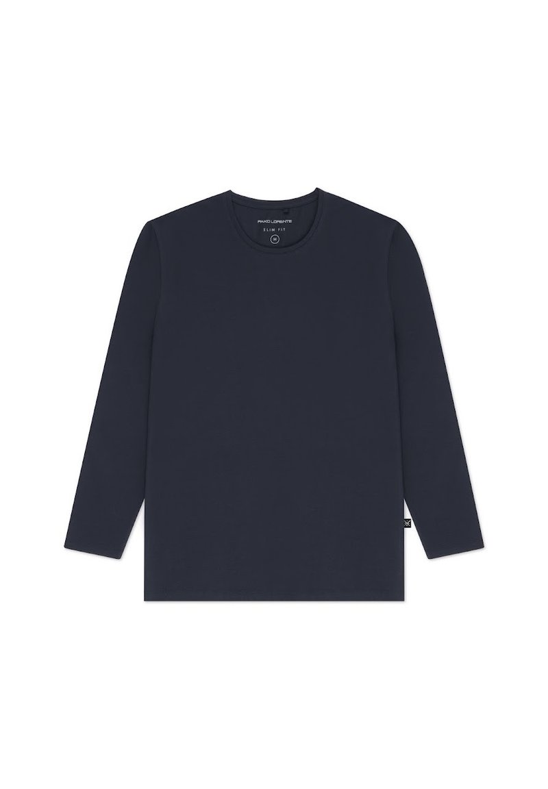 Granatowa koszulka z długim rękawem wykonana z bawełny. Posiada okrągły dekolt, slim fit oraz małą metkę z logo po boku.