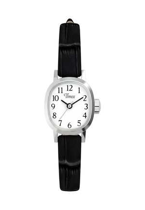 Zegarek naręczny Timex z białą prostokątną tarczą, czarnymi cyframi arabskimi, srebrną kopertą i teksturowanym czarnym skórzanym paskiem, wskazujący godzinę 10:10:36.