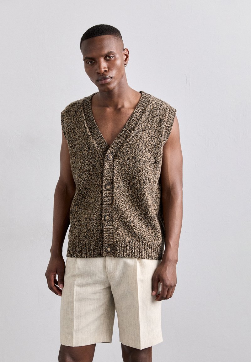 KNITID TEXTURED WAISTCOAT - Γιλέκο - arthur