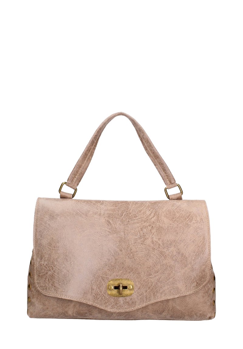Borsa a tracolla in finta pelle beige con finitura texturizzata, chiusura a patta e accessori in tonalità oro. Dotata di una sola tracolla e dettagli decorativi in metallo.