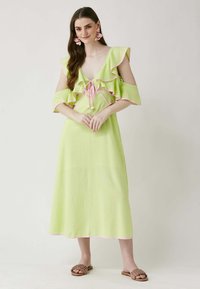 Unselected, lime