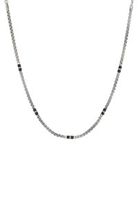 Collier en chaîne argentée avec des sections alternées d'accents noirs solides. Présente une finition lisse et polie ainsi qu'un design léger.