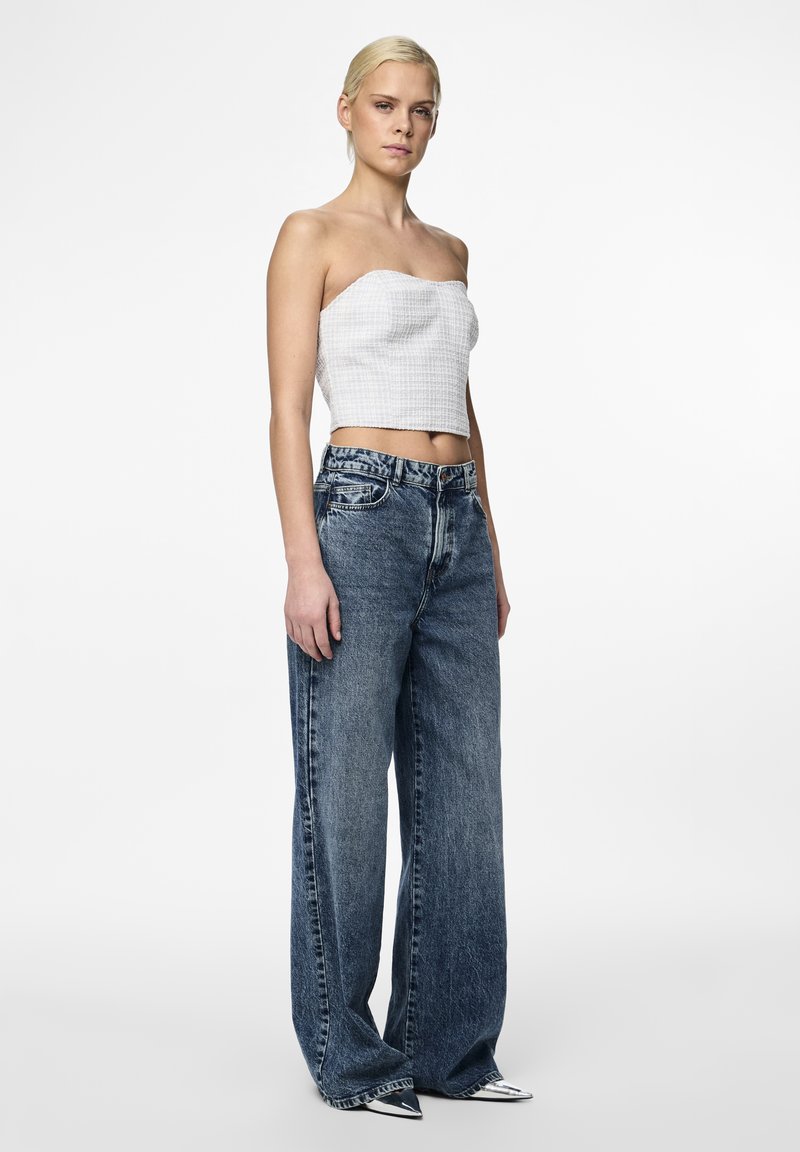 Pieces Top lichtblauw