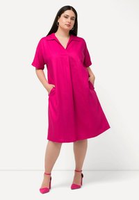 Ulla Popken SHORTSLEEVE - Denní šaty - light heather