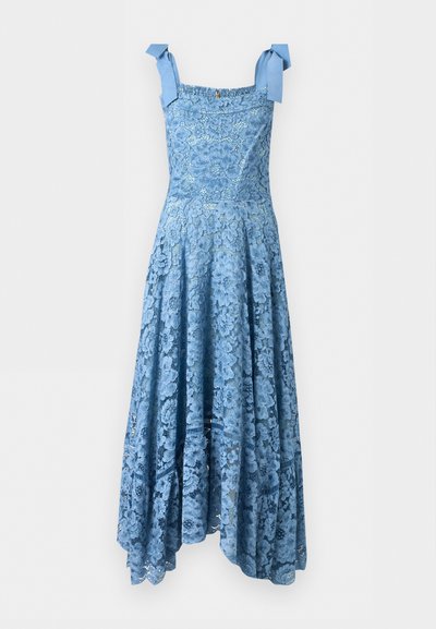 Μίντι φόρεμα μπλε δαντέλα με floral σχέδιο, τετράγωνο ντεκολτέ και δεμένες τιράντες στους ώμους, με φουσκωτή φούστα και κυματιστό τελείωμα.