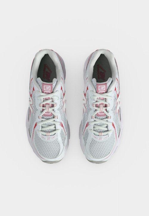 New Balance 740 UNISEX - Trainers - white/pink taffy/team red ept — foto 5