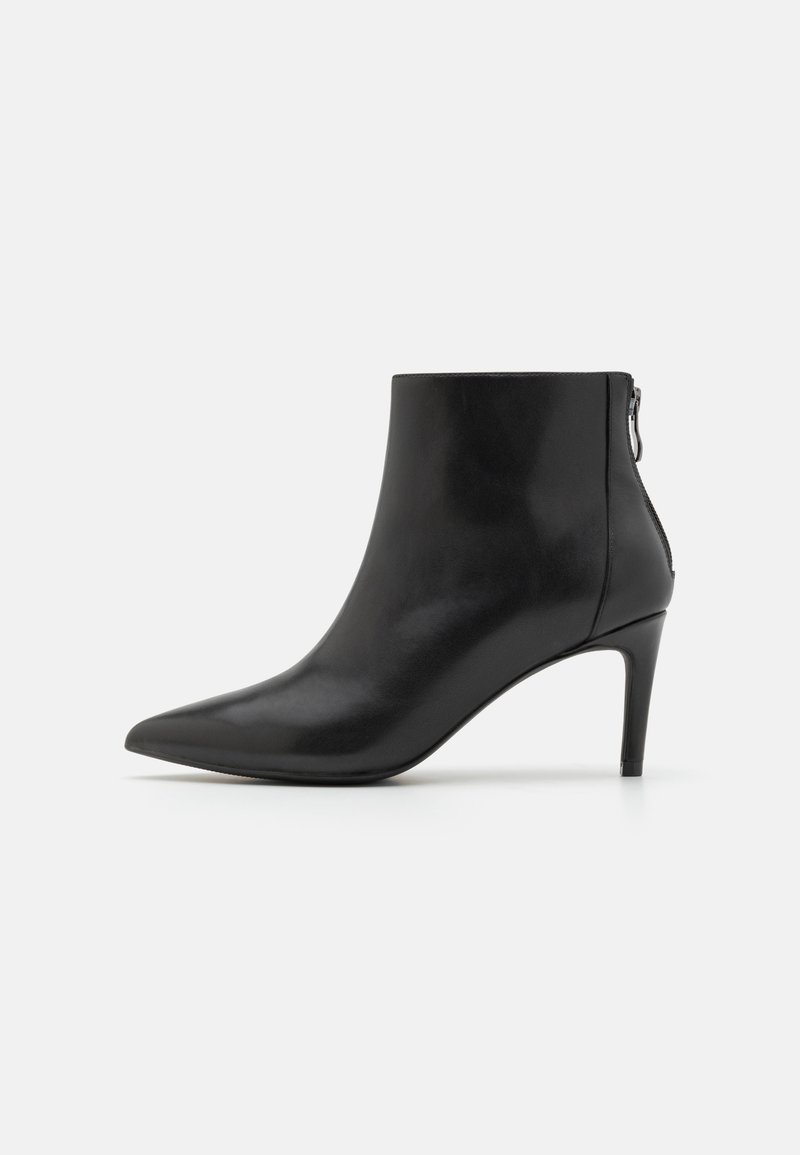 zign ankle boots