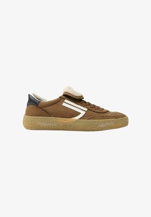 PURAAI, Sneakers laag - marrone