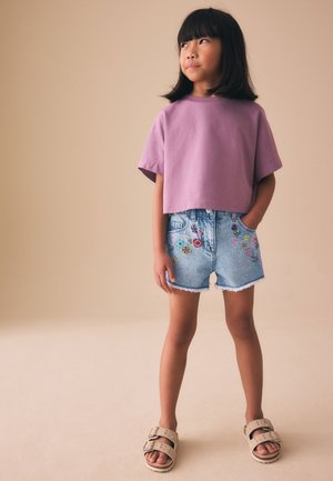 Next, FRAYED EDGE SHORTS REGULAR LENGTH - Jeans Shorts - mid blue embroidered flowers