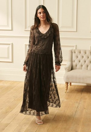 Laura Ashley, REGULAR FIT - RUFFLE V-NECK LACE COORD BLOUSE - Blouse - brown