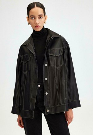 MATTE WITH CONTRAST STITCHING - Short coat - black