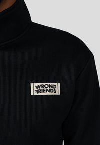 Wrong Friends GILROY HALF ZIP - Sudadera - black