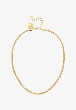 Collier en or pailleté avec un design élégant et courbé. Présente un fermoir à homard et une chaîne ajustable en longueur. Texture lisse et finition brillante.