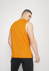 Nike Performance DRY TANK - Top - mantra orange/kumquat/heather/black