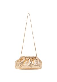 Metallic guld crossover taske med en samlet design, glat tekstur og en tynd strop. Har en plisseret silhuet og blød form.