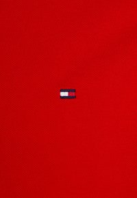 Tommy Hilfiger REGULAR - Polo - empire flame