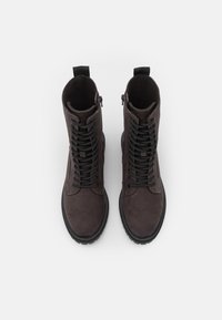 s.Oliver Lace-up ankle boots - graphite