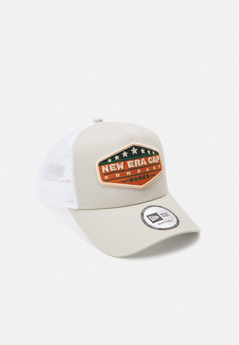New Era TRUCKER UNISEX - Cap - stone/khaki