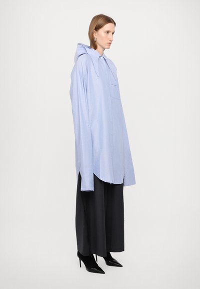 AVAVAV Vestido camiseiro - blue