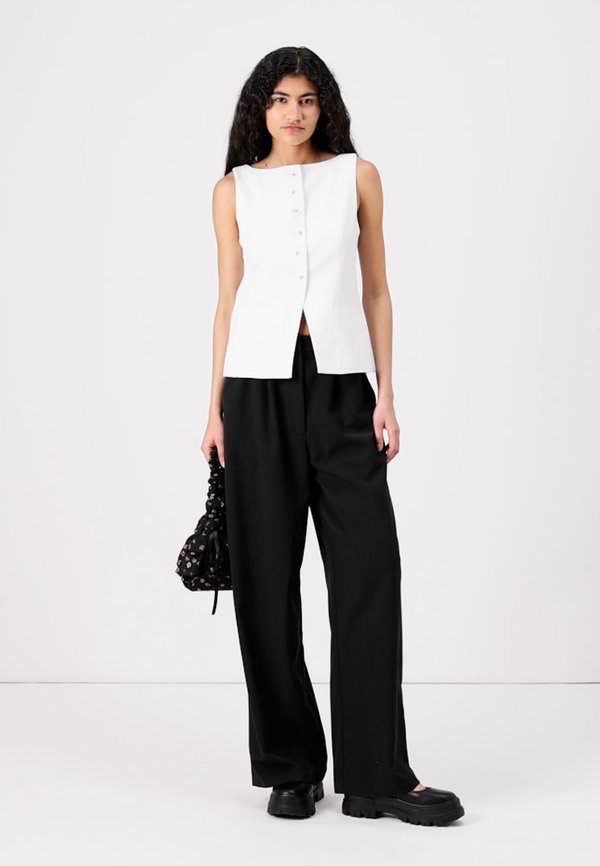 TAILORED BOATNECK VEST - Waistcoat2