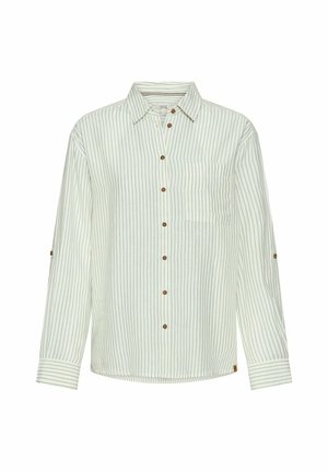 Koszula z długim rękawem zapinana na guziki, z cienkimi, pionowymi szarymi paskami na białej tkaninie, kieszenią na piersi i brązowymi guzikami z przodu i na rękawach.