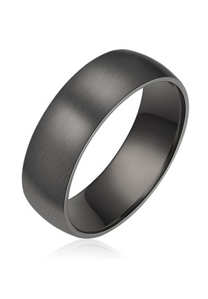 Schwarzer Edelstahlring mit gebürsteter Oberfläche. Glatte, abgerundete Kanten und eine polierte Innenseite, die eine elegante geometrische Form präsentiert.