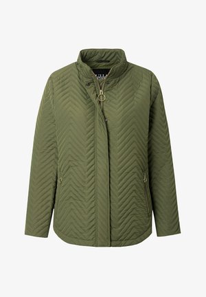 Olijfgroene gewatteerde jas met een staande kraag, voorzien van een ritssluiting, een chevronpatroon en twee zijzakken met ringpulls.